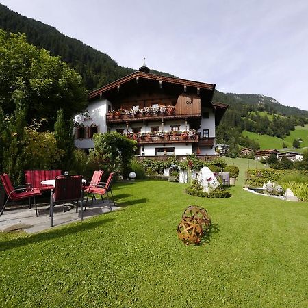 Haus Bichl Apartment Финкенберг Екстериор снимка